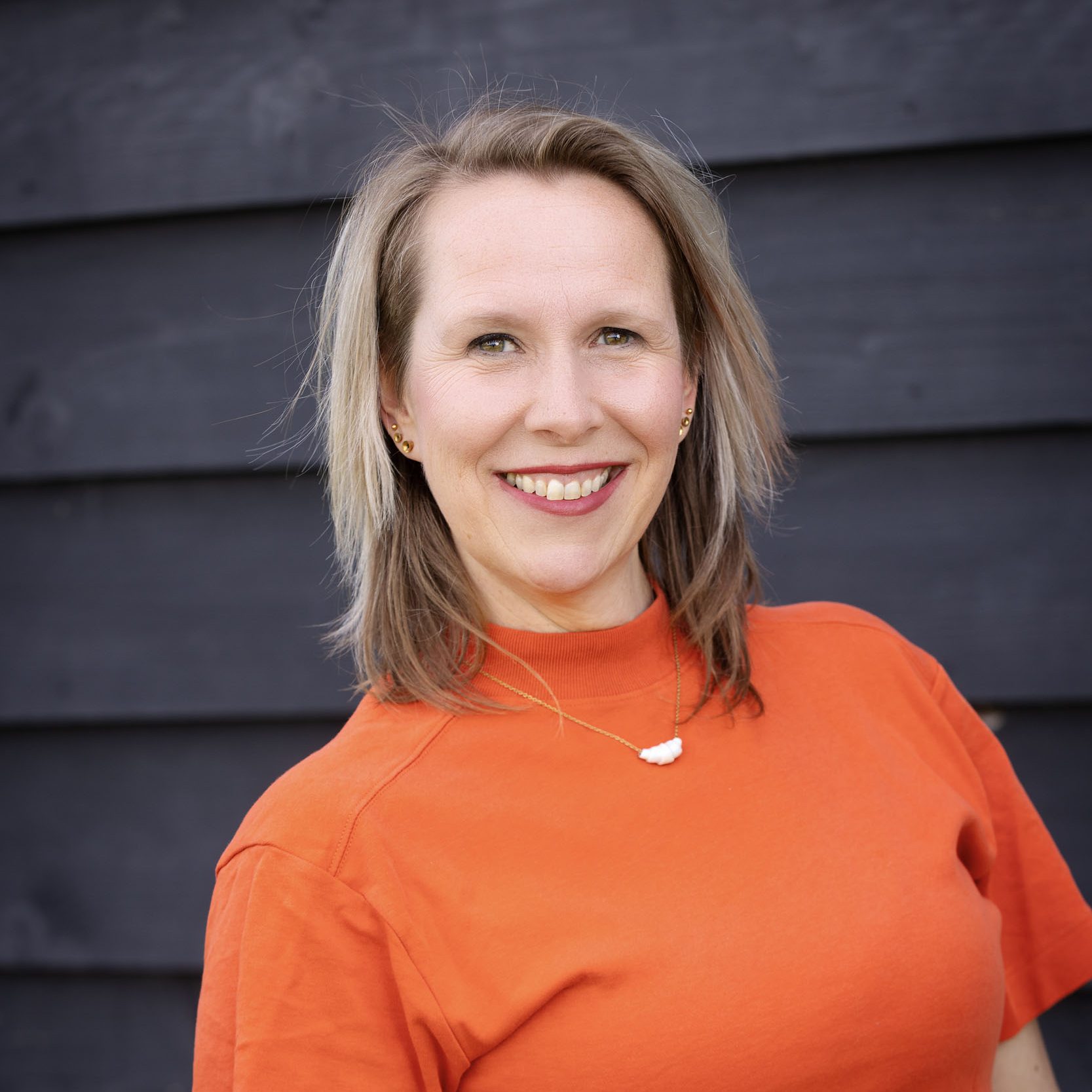 Veronique van der Zee